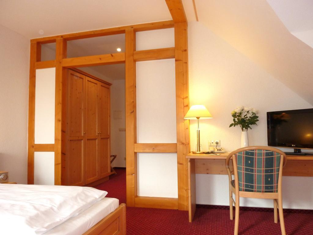 Landhaus Mueritzgarten Hotel Garni Röbel Værelse billede